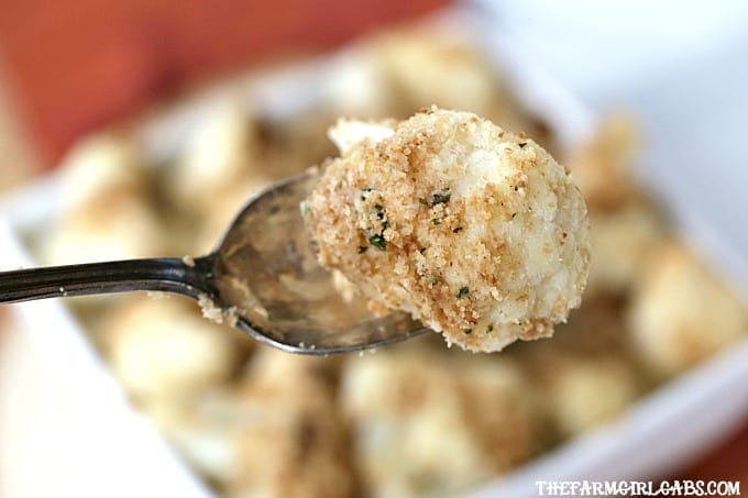 This Easy Breaded Cauliflower is the perfect side dish for any occasion. It's the perfect addition to your holiday menu. It's the one side dish that is always served at our Thanksgiving dinner.