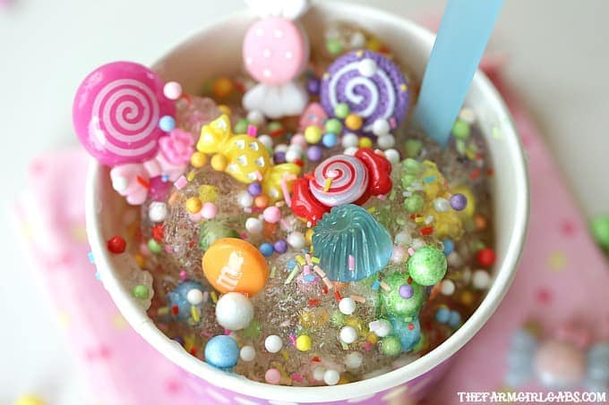 To get started, you will need to fill two bowls with 1/2 cup water each. Add 1/2 cup of the clear glue to one bowl. Mix well and then stir in the fine glitter and glitter confetti. You can add as much or little as you like. Add 1/2 teaspoon of Borax to the other bowl and mix together.