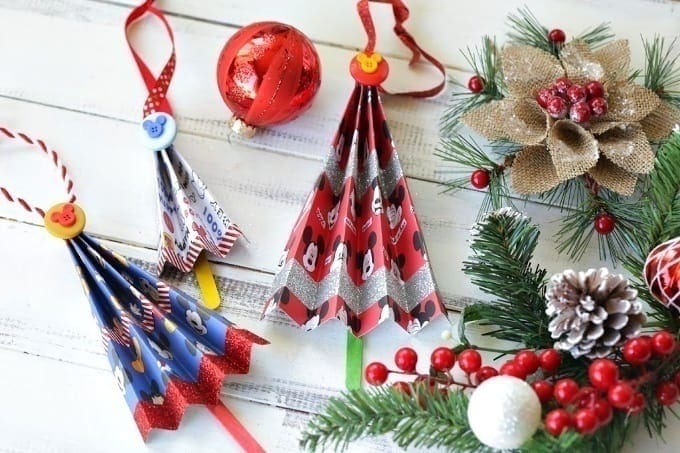 Add a magical touch to your Christmas tree with this easy Disney Accordion Tree Ornaments craft. Kids will love to create these Disney ornaments. #Disney #DisneyCraft #DisneyChristmas #ChristmasOrnaments #ChristmasDecorations #XmasDecor #MickeyMouse