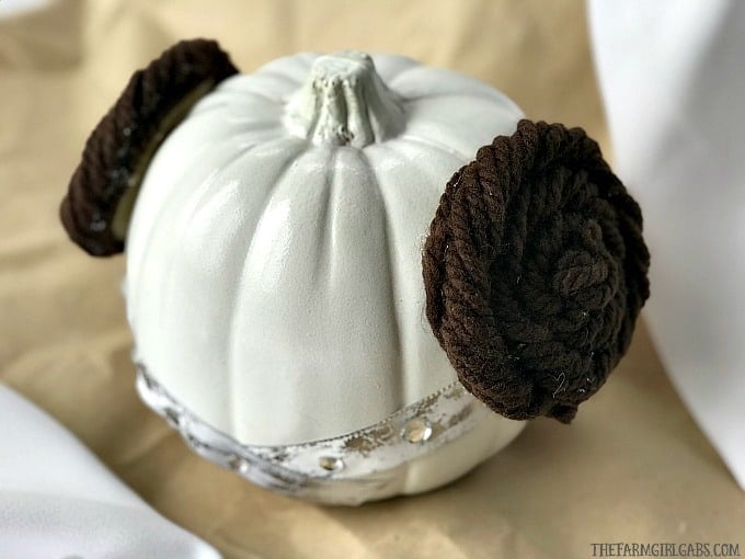 The Force is strong with this DIY Star Wars Princess Leia Pumpkin. Turn to the light side this Halloween. This pumpkin is perfect for the ultimate Star Wars fan!