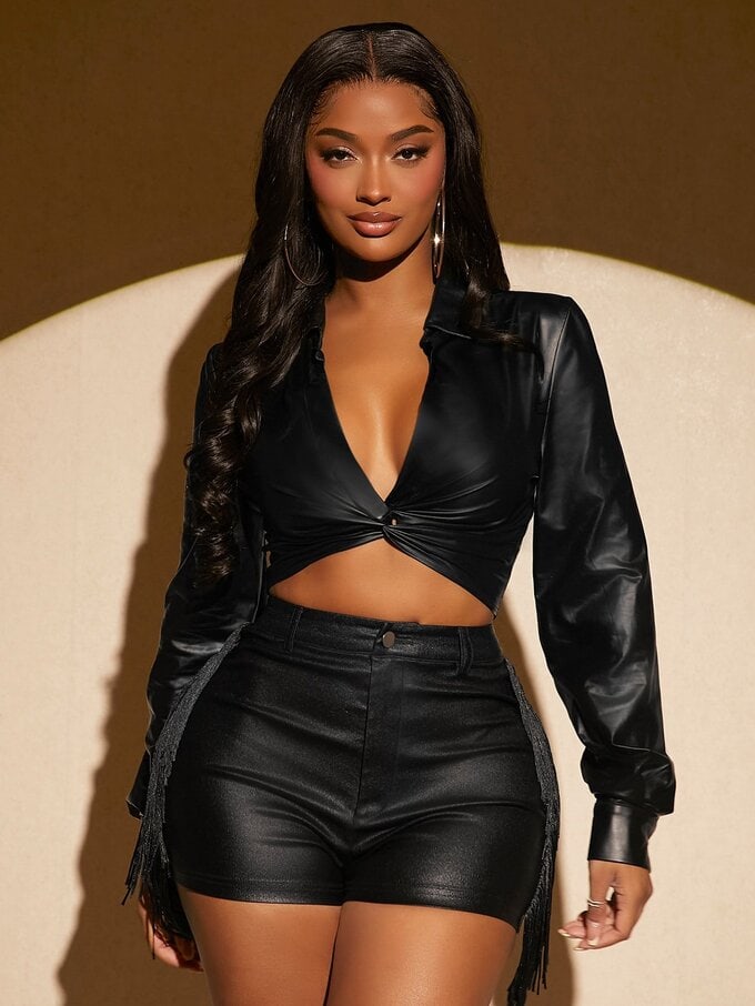 Twist Front Crop Leather Blouse & Fringe Trim Skinny Shorts