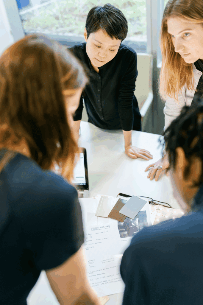 ParisOnWheels est une agence communication et marketing à Paris. Nous créons des stratégies sur-mesure pour booster votre visibilité et générer des leads :  parisonwheels.fr 