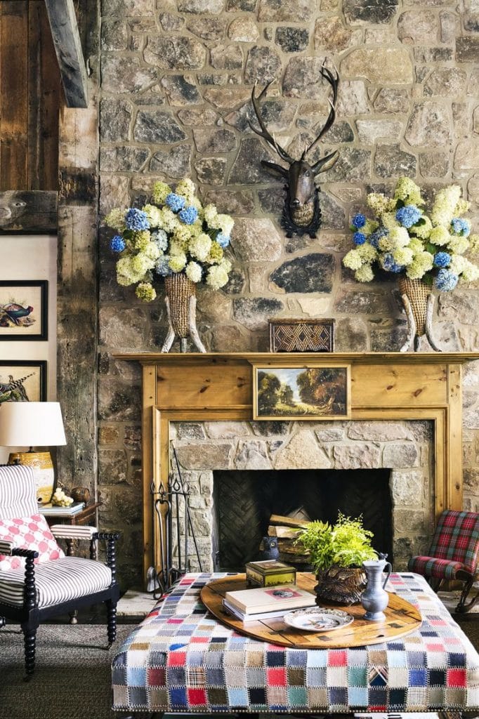 fireplace decorating ideas 57 Easy Fireplace Decorating Ideas That’ll Look Stylish All Year Long living room fireplace 682x1024