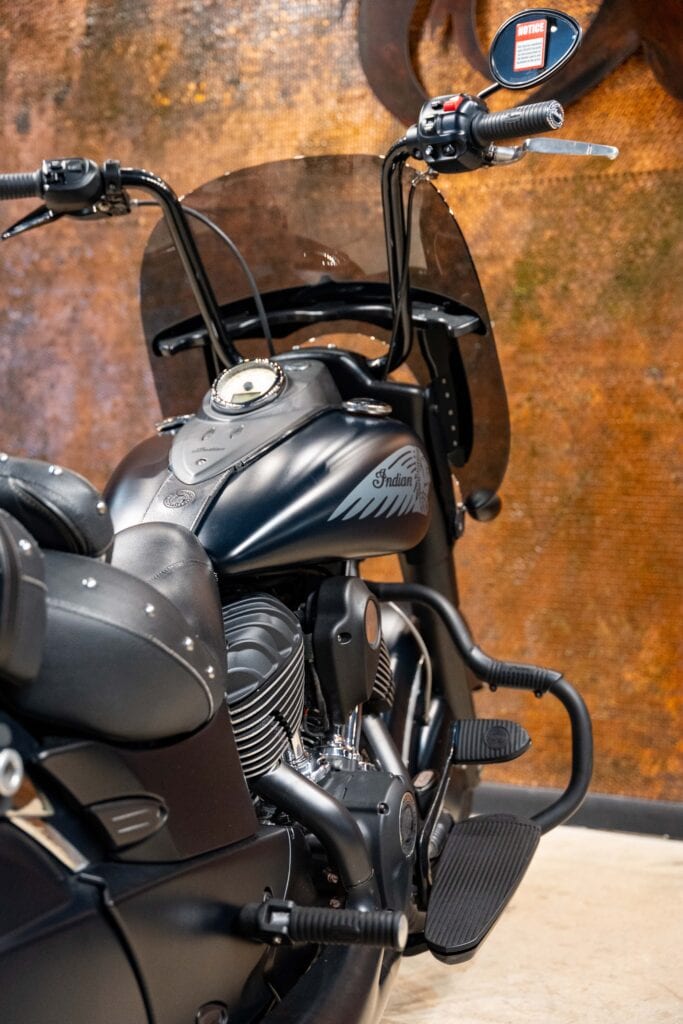 2016 INDIAN CHIEF DARK HORSE