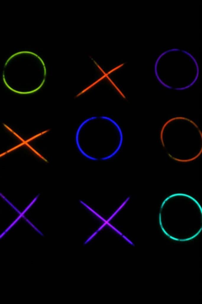 glow in the dark tic tac toe