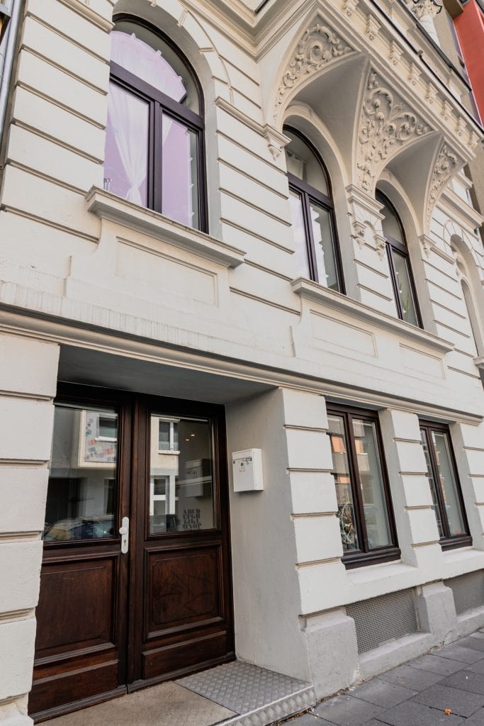 Die Praxis von Außen