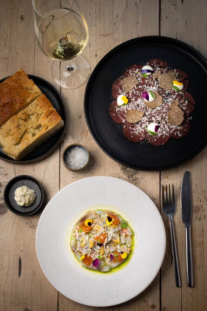 Salut restaurant in London, in The Cold Magazine — photo 4