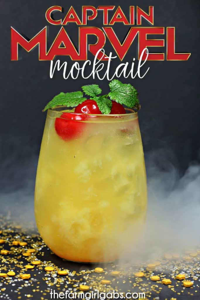 Celebrate the latest Avengers movie, Captain Marvel, with this refreshing Captain Marvel Mocktail. Kids and adult can both toast this amazing Marvel movie. #CaptainMarvel #DisneyMovie #Avengers