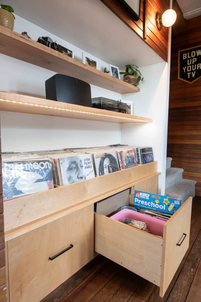Media Cabinets / Entertainment Centres