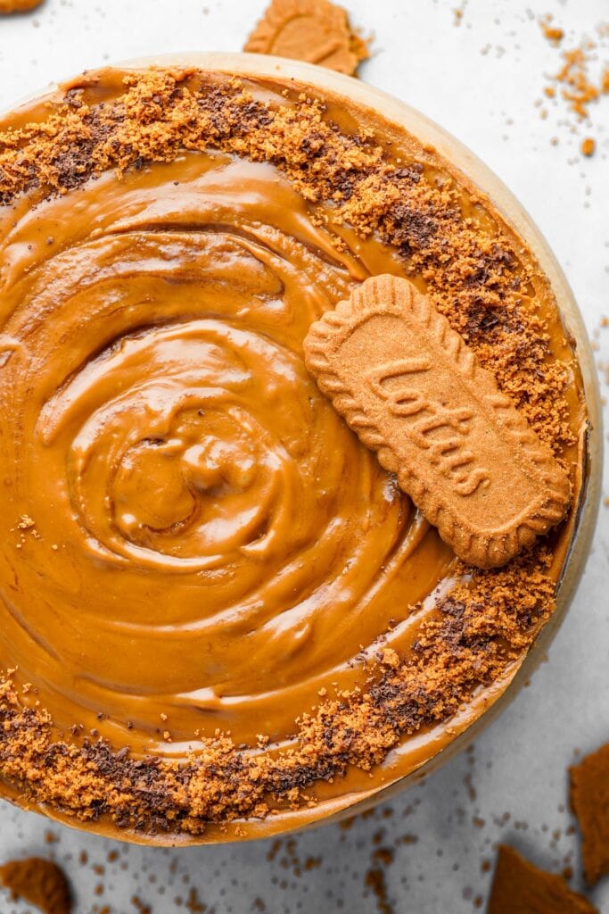 Everyone will love this easy, no-bake Biscoff Cheesecake recipe with a rich cookie butter filling and buttery cookie base. Perfect for holiday desserts, birthdays, and sweet snacks lovers!