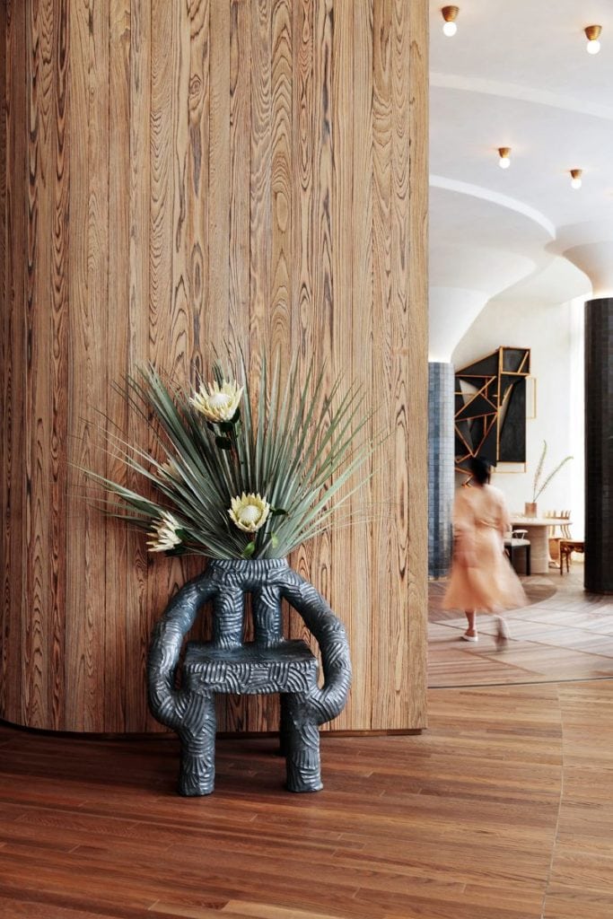 Santa-Monica-Proper-A-Luxury-Boutique-Hotel-by-Kelly-Wearstler_5-683x1024 Santa-Monica-Proper-A-Luxury-Boutique-Hotel-by-Kelly-Wearstler_5-683x1024 kelly wearstler Santa Monica Proper, A Luxury Boutique Hotel by Kelly Wearstler Santa Monica Proper A Luxury Boutique Hotel by Kelly Wearstler 5 683x1024