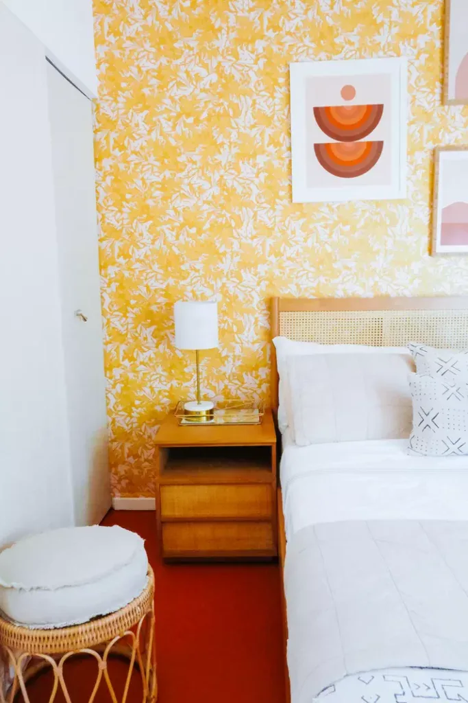 1-1-683x1024 1-1-683x1024 midcentury modern 15 Midcentury Modern Color Palette Ideas To Try 1 1 683x1024