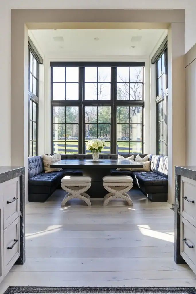 refined farmhouses Step Inside 8 Refined Farmhouses That Are Undeniably Modern 4 4 683x1024