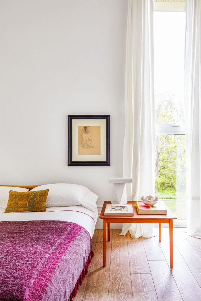 small-room-paint-colors-hbx030120raji-001-1637263110-683x1024 small-room-paint-colors-hbx030120raji-001-1637263110-683x1024 home paint colors These Home Paint Colors Will Make Any Small Space Feel Way Bigger small room paint colors hbx030120raji 001 1637263110 683x1024