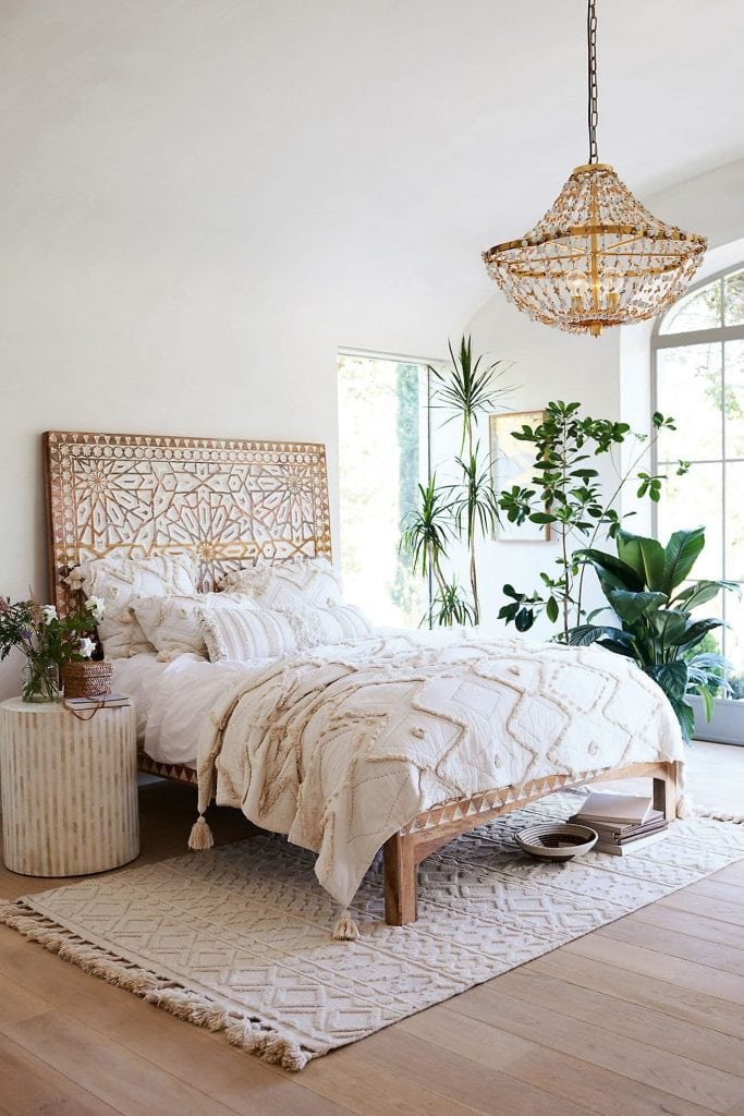 Moroccan-boho-bedroom-683x1024 Moroccan-boho-bedroom-683x1024 boho bedrooms 51 Boho Bedrooms With Ideas, Tips And Accessories To Help You Design Yours Moroccan boho bedroom 683x1024
