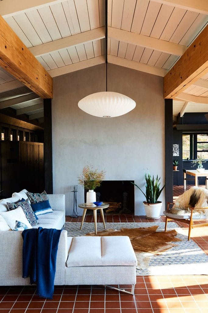 fireplace decorating ideas 57 Easy Fireplace Decorating Ideas That’ll Look Stylish All Year Long grt croton living room 010 1536945874 683x1024
