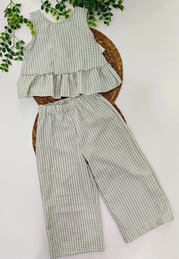 Conjunto Vichy verde agua y pantalón palazo
