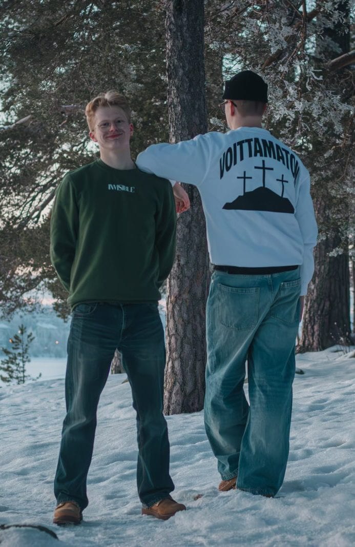 sweatshirt