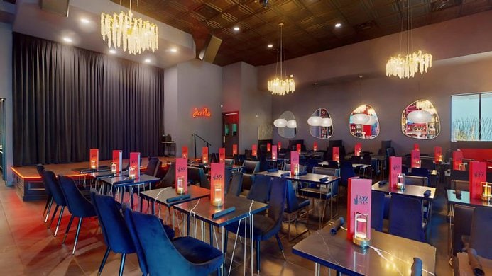 Jazz Plus offers a capacity for 170 people, with great acoustics, a well-stocked bar, and the chance to watch bands perform just meters away. 