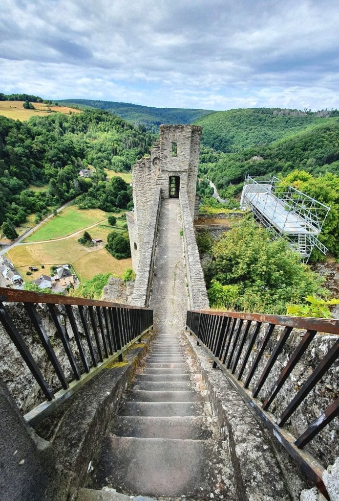 Burg Hohenstein im Taunus
