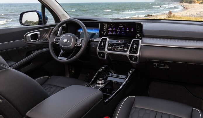 Новый Kia Sorento в России: объявлены цены