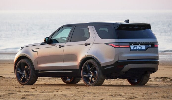 Обновленный Land Rover Discovery выходит на российский рынок