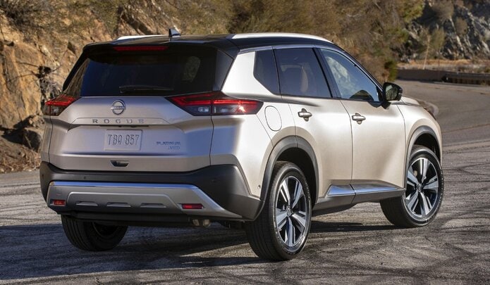 Кроссовер Nissan Rogue перешел на трехцилиндровый турбомотор