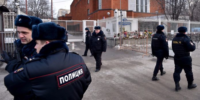 Les principales réactions à l'attaque en Russie revendiquée par l'EI