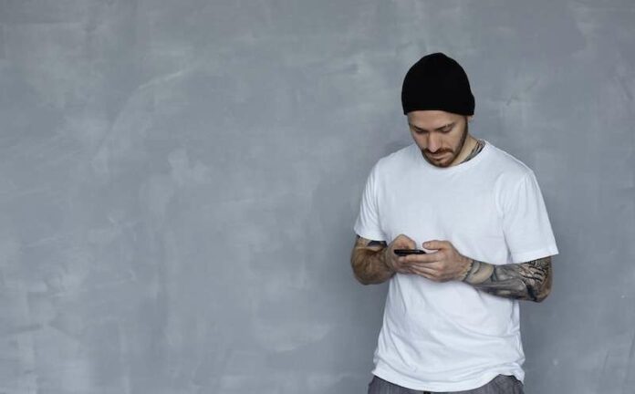 Samsung-Phone-Error-This-Device-Will-Be-Locked-in-24-Hours
