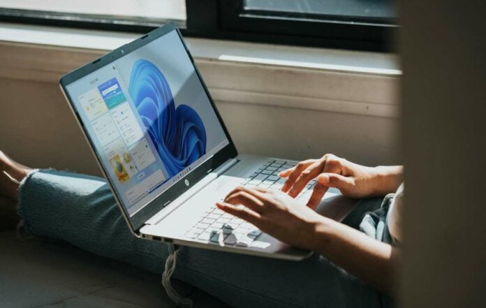 How-to-Disable-Get-Rid-of-Annoying-Unsolicited-Ads-on-Windows-11