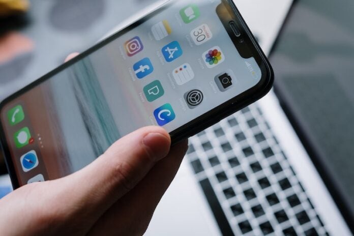 How-to-Fix-iPhone-Facebook-Push-Notifications-Not-Working-or-Loading