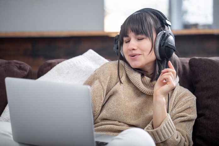 Fix YouTube Music App Keeps Freezing, Pausing, Crashing or Stopping on Windows 10 Fix YouTube Music App Keeps Freezing, Pausing, Crashing or Stopping on Windows 10