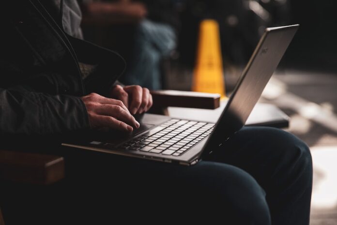 How-to-Fix-Microsoft-OneNote-Invalid-Notebook-Name-Error-Cant-Create-New-Notebooks How-to-Fix-Microsoft-OneNote-Invalid-Notebook-Name-Error-Cant-Create-New-Notebooks