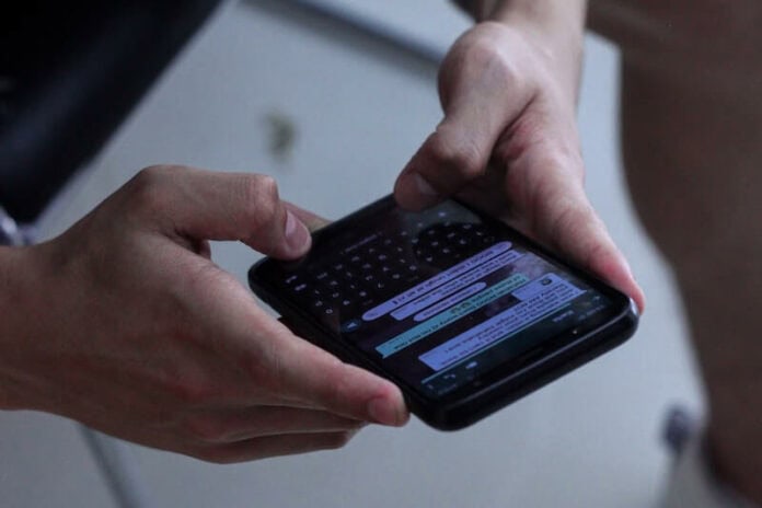 How-to-Fix-WhatsApp-Chat-Google-Drive-Backup-Stuck-at-100-on-Android