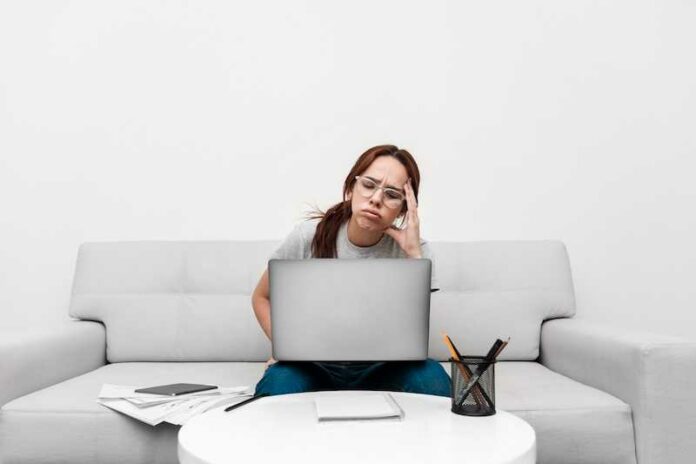 How-to-Fix-Were-Experiencing-Exceptionally-High-Demand-Error-on-ChatGPT How-to-Fix-Were-Experiencing-Exceptionally-High-Demand-Error-on-ChatGPT