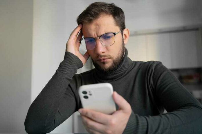 Fix-HSBC-Banking-App-Crashes-Not-Working-or-Opening-on-Samsung-Phone-or-iPhone Fix-HSBC-Banking-App-Crashes-Not-Working-or-Opening-on-Samsung-Phone-or-iPhone