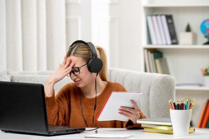 How-to-Fix-Zoom-Error-Code-103054-103008-or-105035 How-to-Fix-Zoom-Error-Code-103054-103008-or-105035