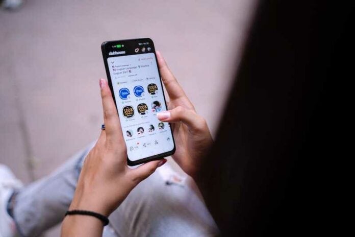 Fix-Clubhouse-App-Our-systems-have-detected-high-usage-of-this-feature-from-your-account-Error Fix-Clubhouse-App-Our-systems-have-detected-high-usage-of-this-feature-from-your-account-Error