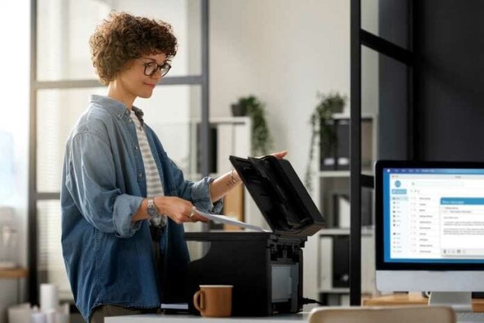 How-to-Fix-Epson-Printer-with-Scanner-Error-Code-100032-or-202621