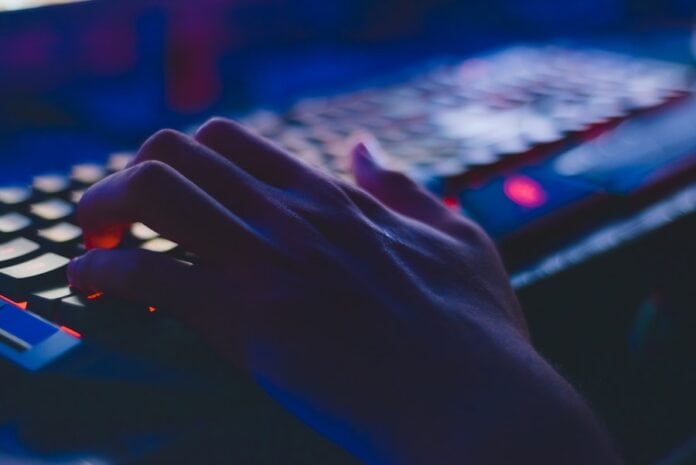 Optimize-Limit-Steam-Download-Speeds Optimize-Limit-Steam-Download-Speeds