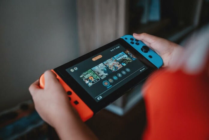 How-to-Watch-Twitch-Live-Streams-using-Nintendo-Switch-App How-to-Watch-Twitch-Live-Streams-using-Nintendo-Switch-App
