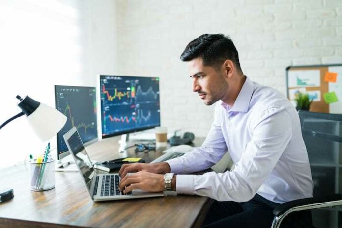 Fix-Microsoft-Excel-Stock-Prices-Data-Not-Auto-Updating-or-Refreshing