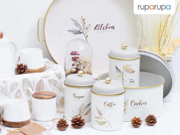 menyimpan bumbu dapur