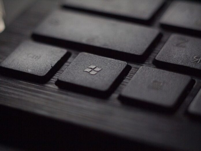 Fix-This-Build-Of-Windows-Will-Expire-Soon-Windows-10-Insider-Program-Error Fix-This-Build-Of-Windows-Will-Expire-Soon-Windows-10-Insider-Program-Error