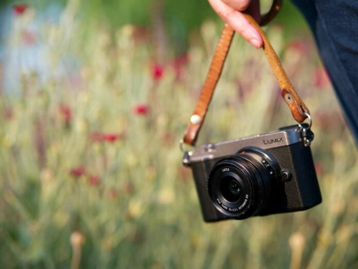 How-to-Update-Firmware-on-Panasonic-Lumix-Lens-or-Camera How-to-Update-Firmware-on-Panasonic-Lumix-Lens-or-Camera