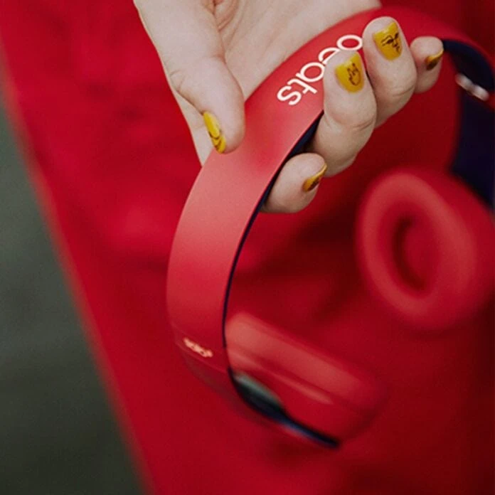 How-to-Find-Beats-Headphones-or-Earphones-Serial-Number How-to-Find-Beats-Headphones-or-Earphones-Serial-Number