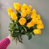 25 желтых роз