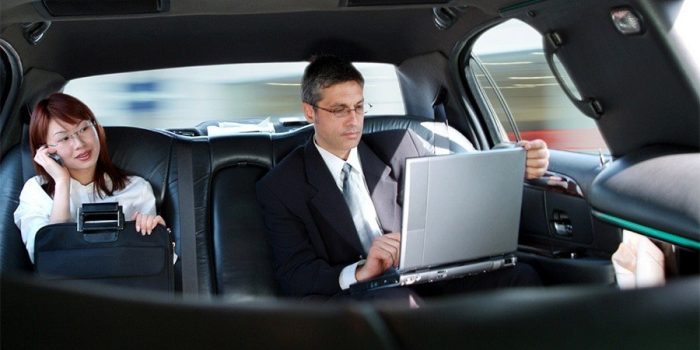 airport limousine service pickup