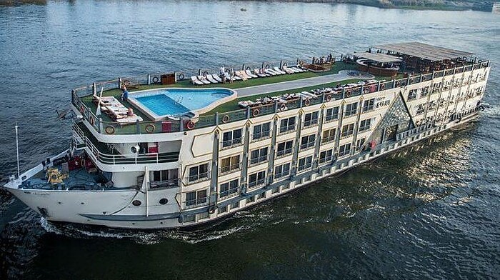 10 Days Egypt Tour with Sharm El Sheikh and a 5-star Nile Cruise