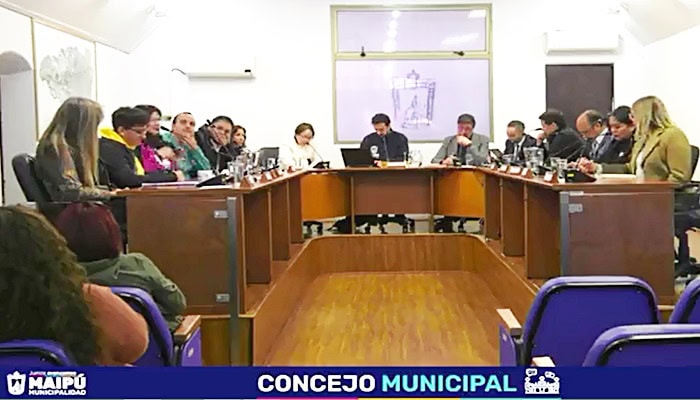 sesion-concejo-1338-comuna-maipu-noticias-de-la-comuna-solo-maipucinos Alcalde de Maipú viaja por segunda vez a EEUU